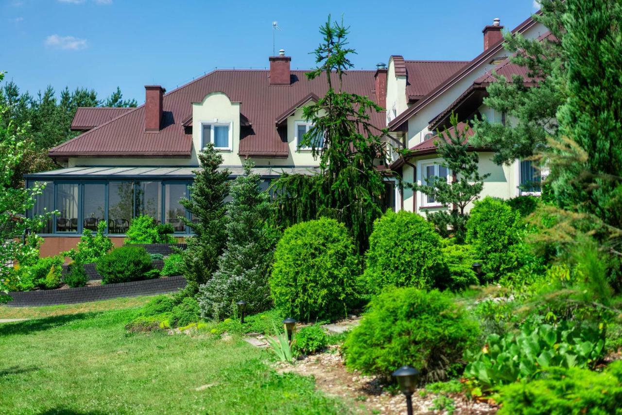 Hotel Dworek Helena Biała Podlaska Exterior foto